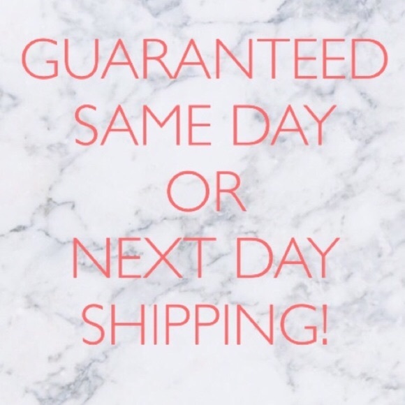 LIVE Show 📦 💨 - Picture 6 of 6